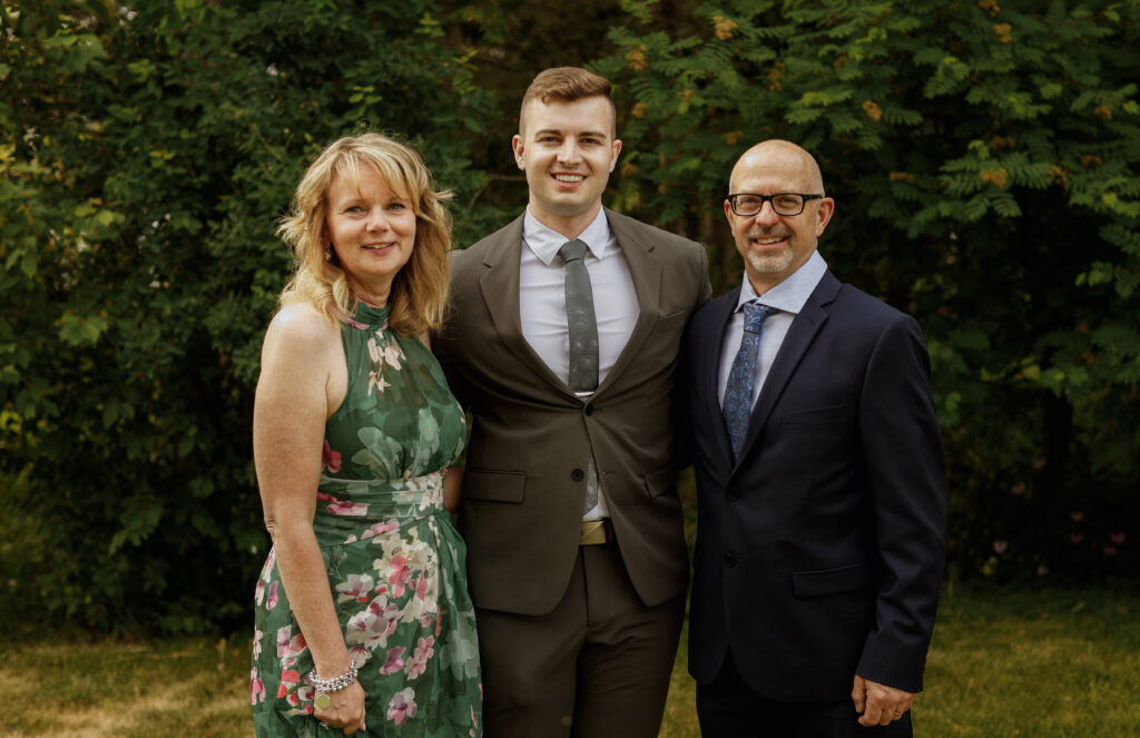 Groom with parents - Wedding Photography - Kingston ON