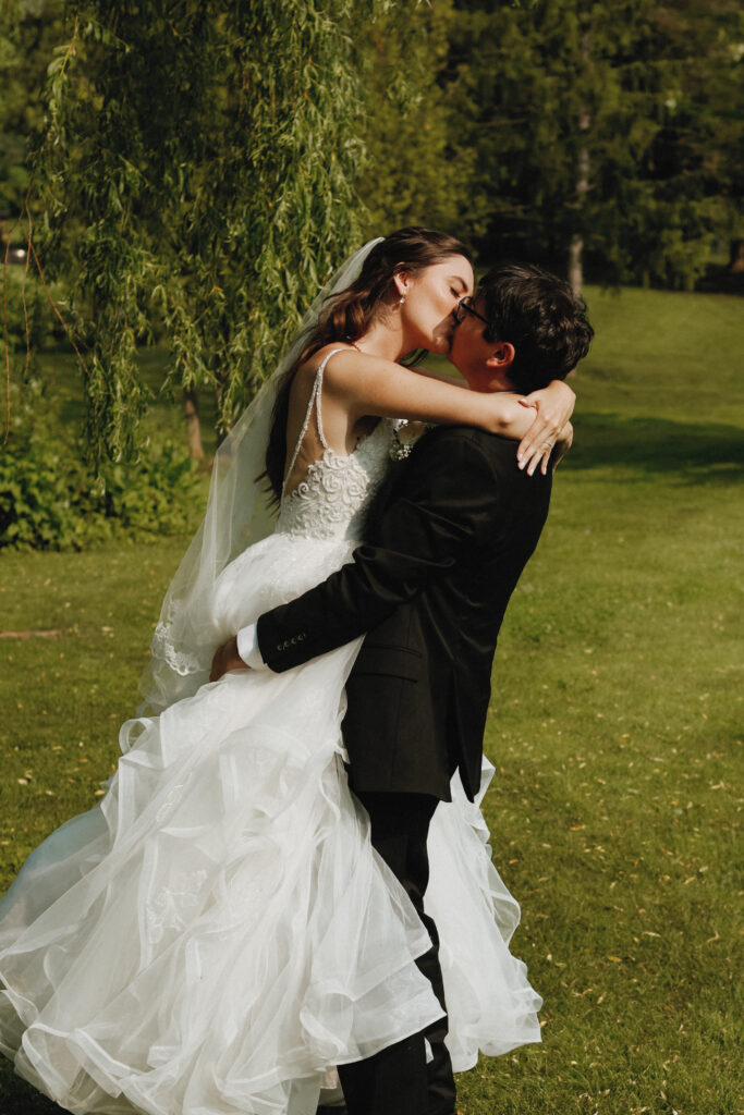Bride and Groom, Peterborough Ontario Golf Course