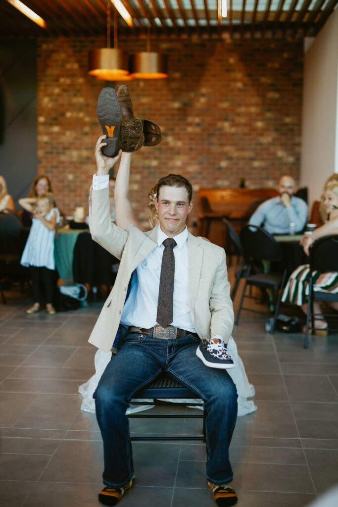 Shoe game at wedding