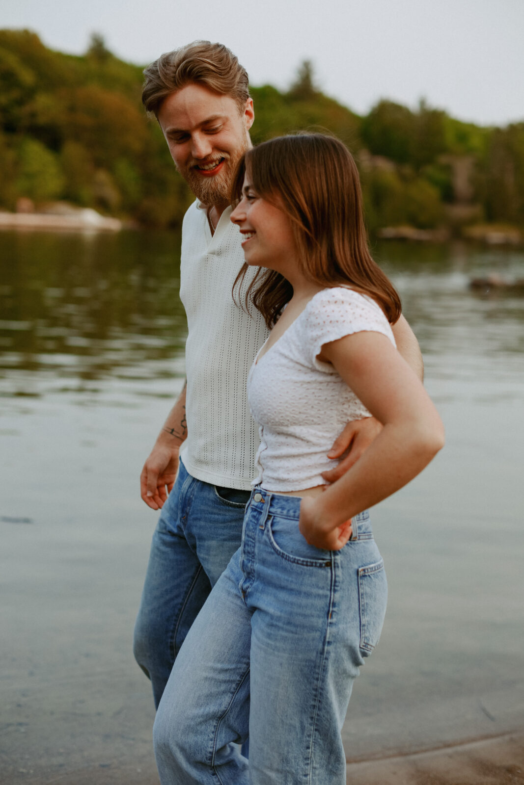 Engagement photography, Kingston Ontario. Wedding photography. 