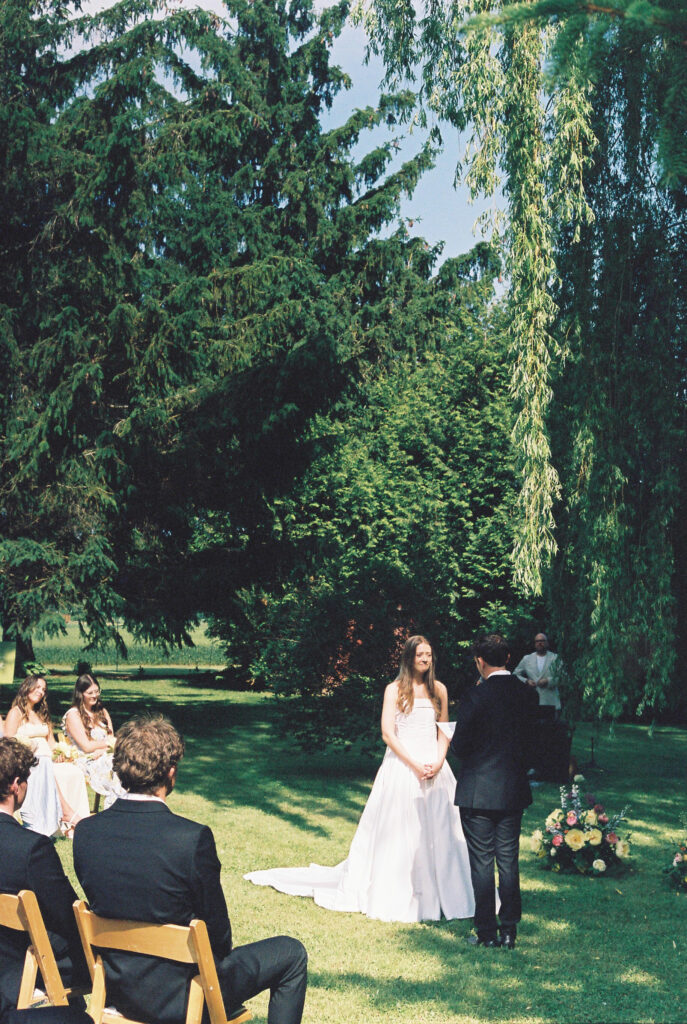 Groom read his vows to the bride