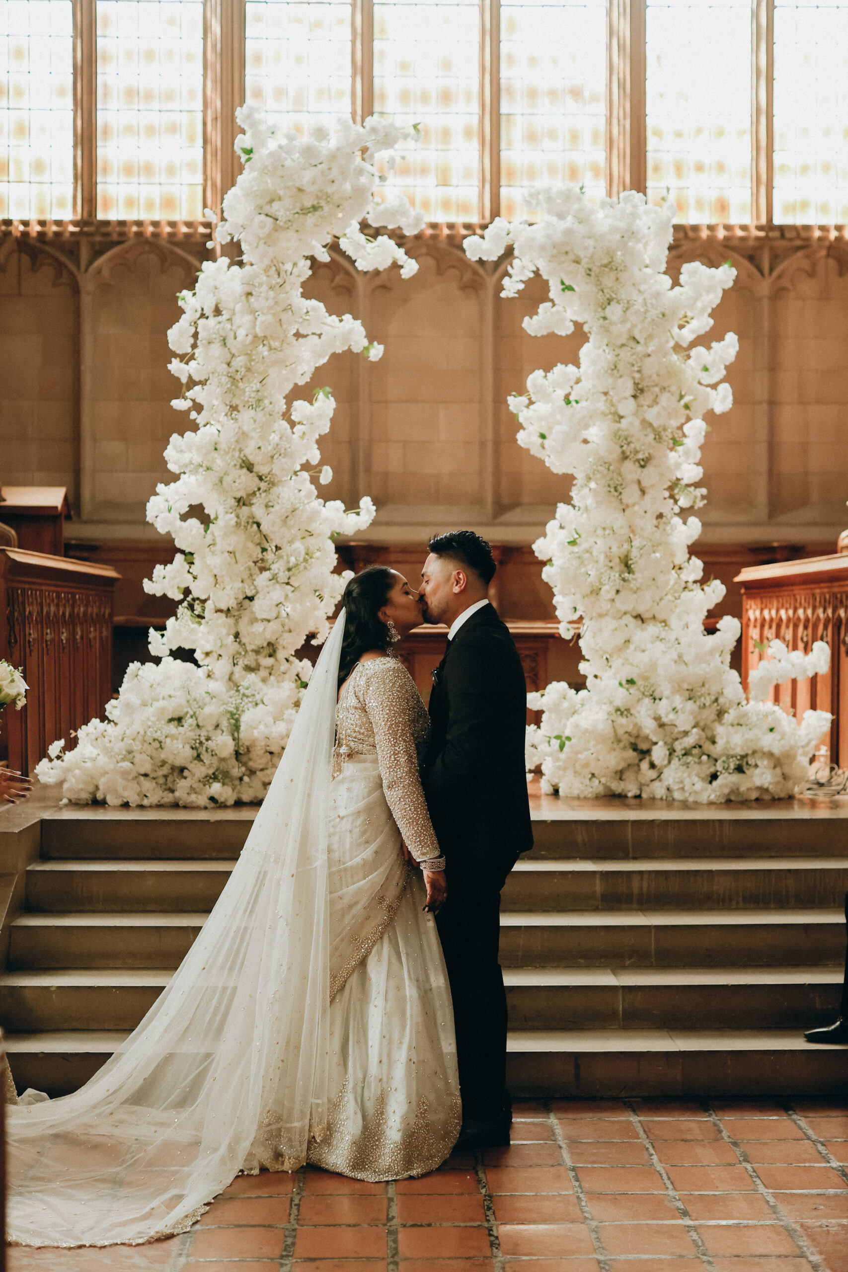 Trinity College Toronto
University of Toronto wedding
Toronto wedding photographer
Moody wedding at Trinity College