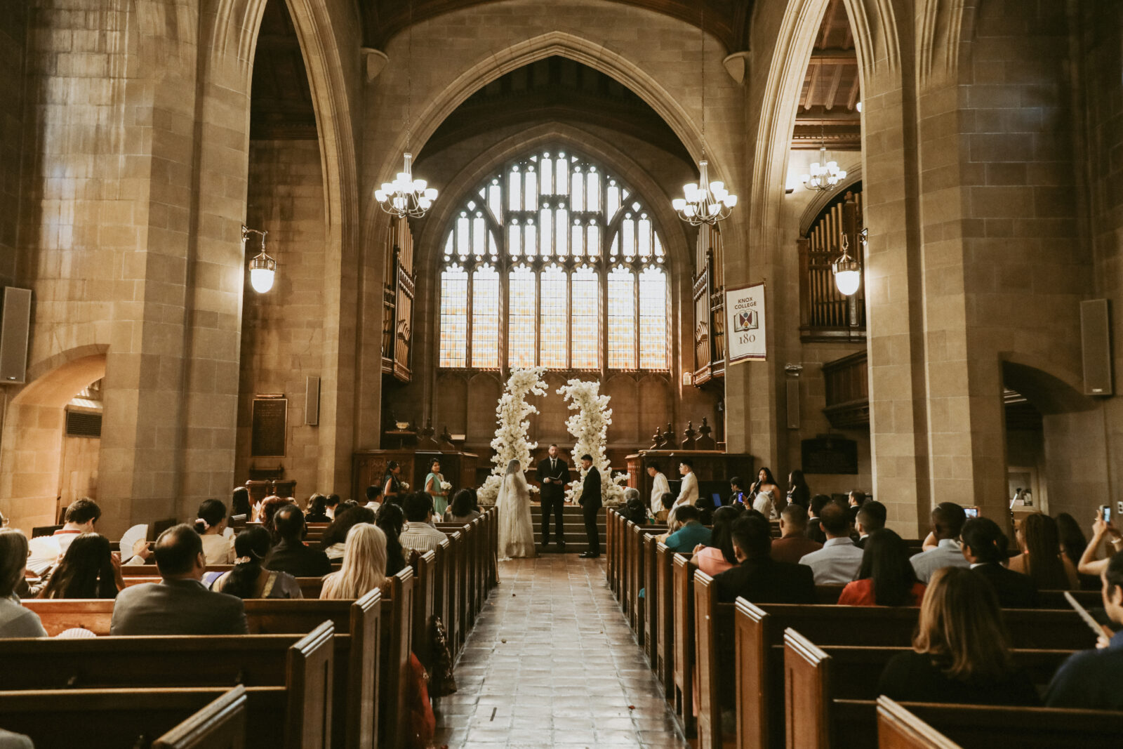 Trinity College Toronto
University of Toronto wedding
Toronto wedding photographer
Moody wedding at Trinity College isle shot