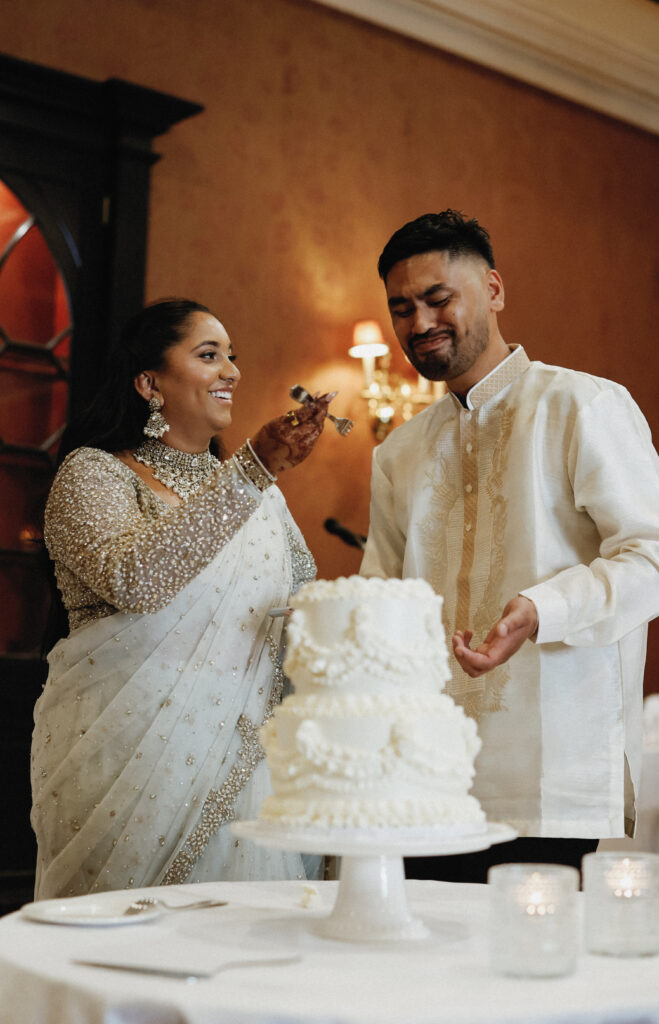 Trinity College Toronto
University of Toronto wedding
Toronto wedding photographer
Moody wedding at Trinity College outside